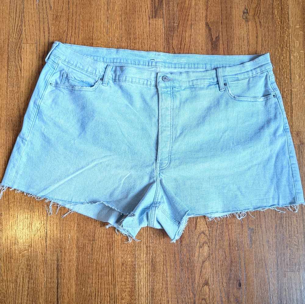 Old Navy | 3" Higher High-Rise Sky High Jean Cut-Off Shorts | 26 Plus